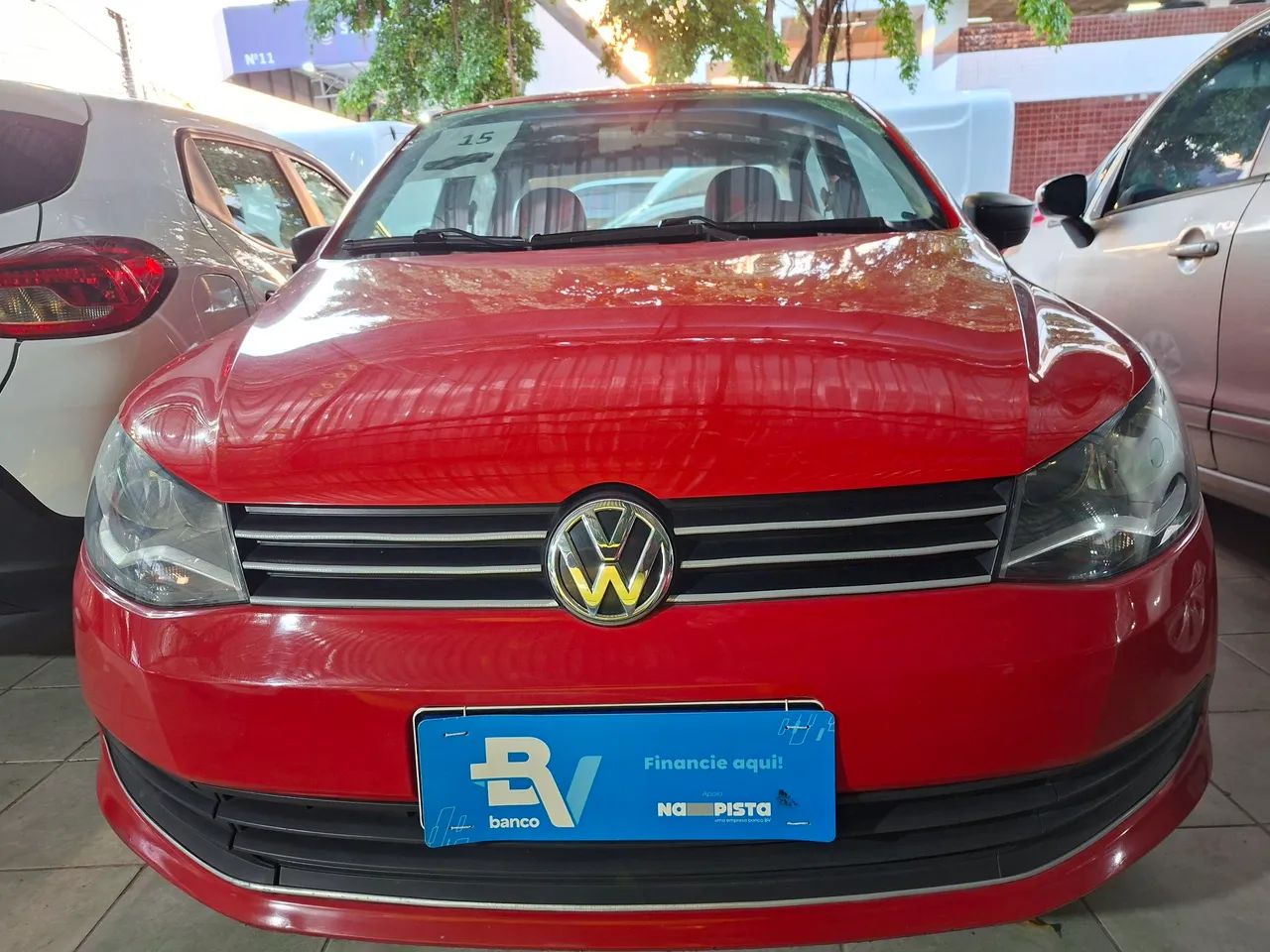 Volkswagen Voyage VOYAGE Trendline 1.0 T.Flex 8V 4p 2015