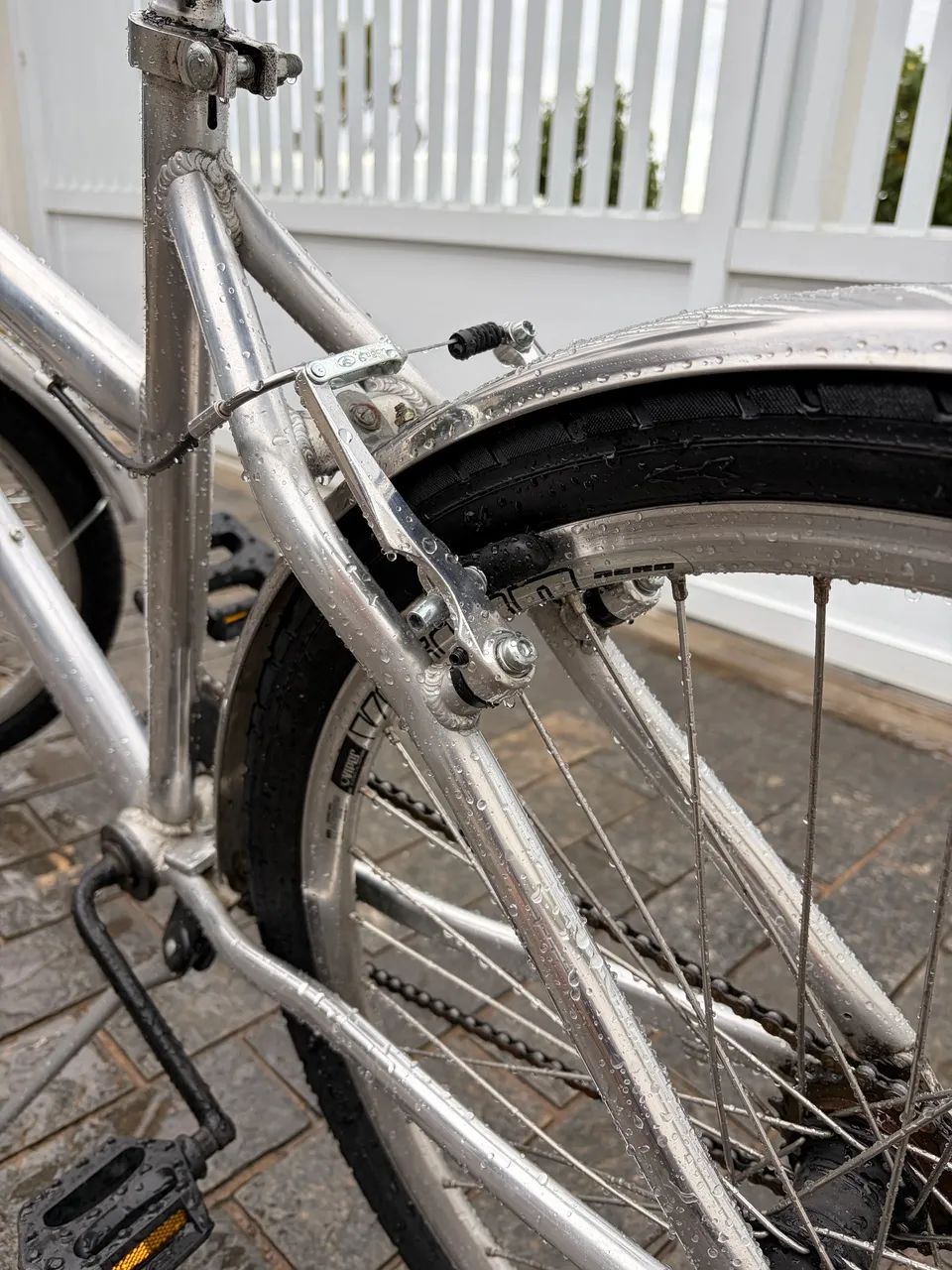 Bicicleta alumínio aro 26 nova  - Foto 3