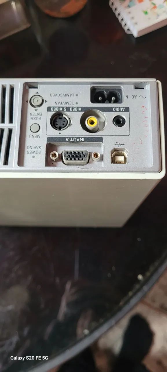 Projetor Sony SVGA VPL - CS6 - Foto 3