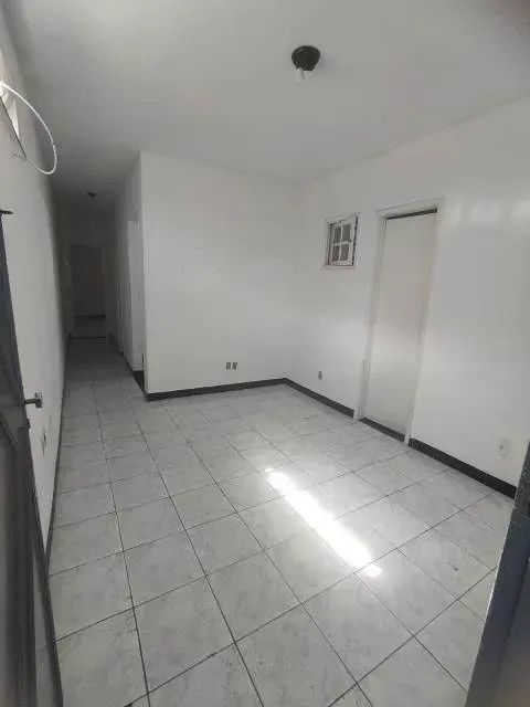 Prédio Comercial à Venda, no bairro Centro. - Foto 5
