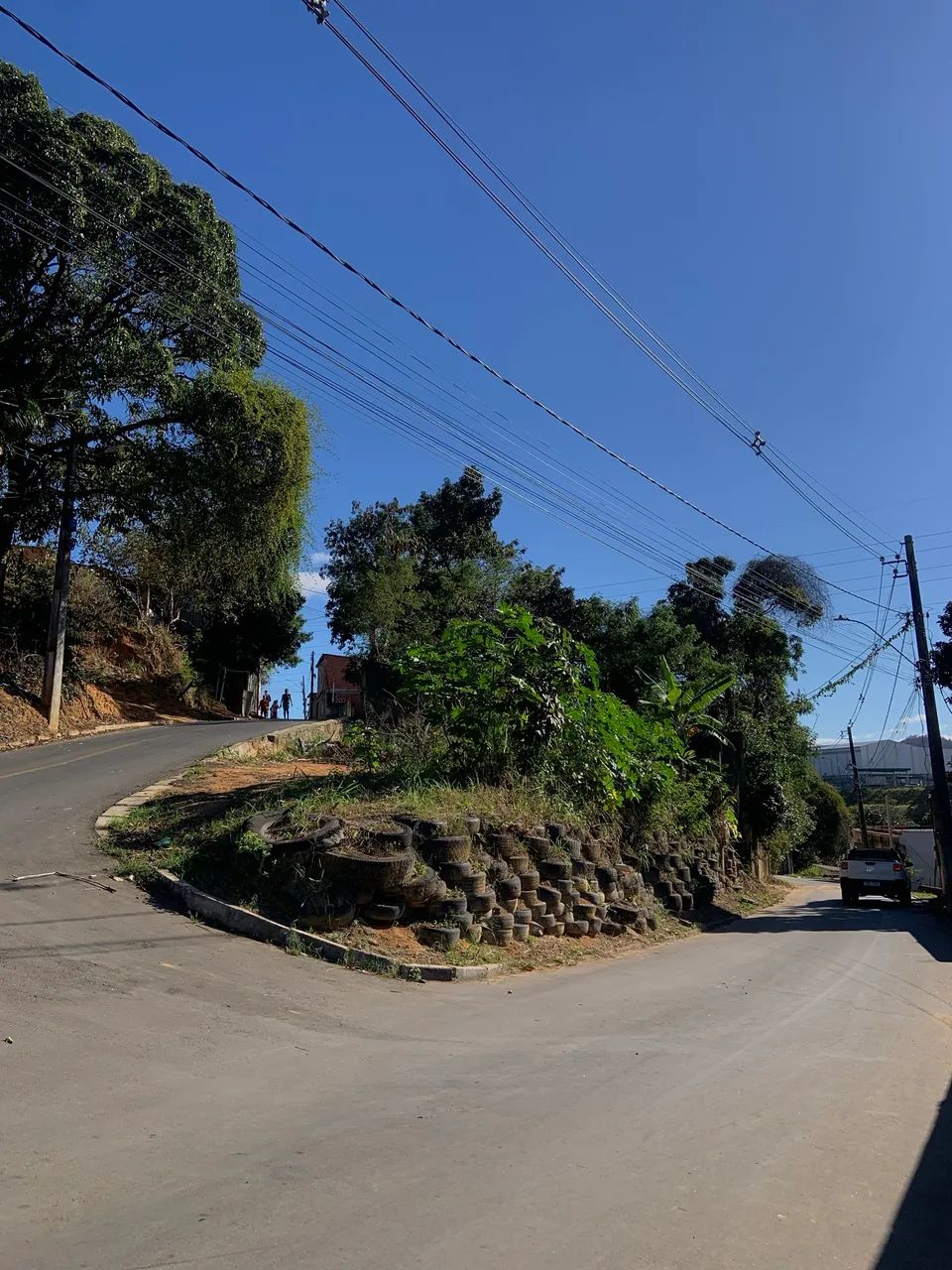 TERRENO 96m² DE ESQUINA - PEGA 3 RUAS! - Foto 2