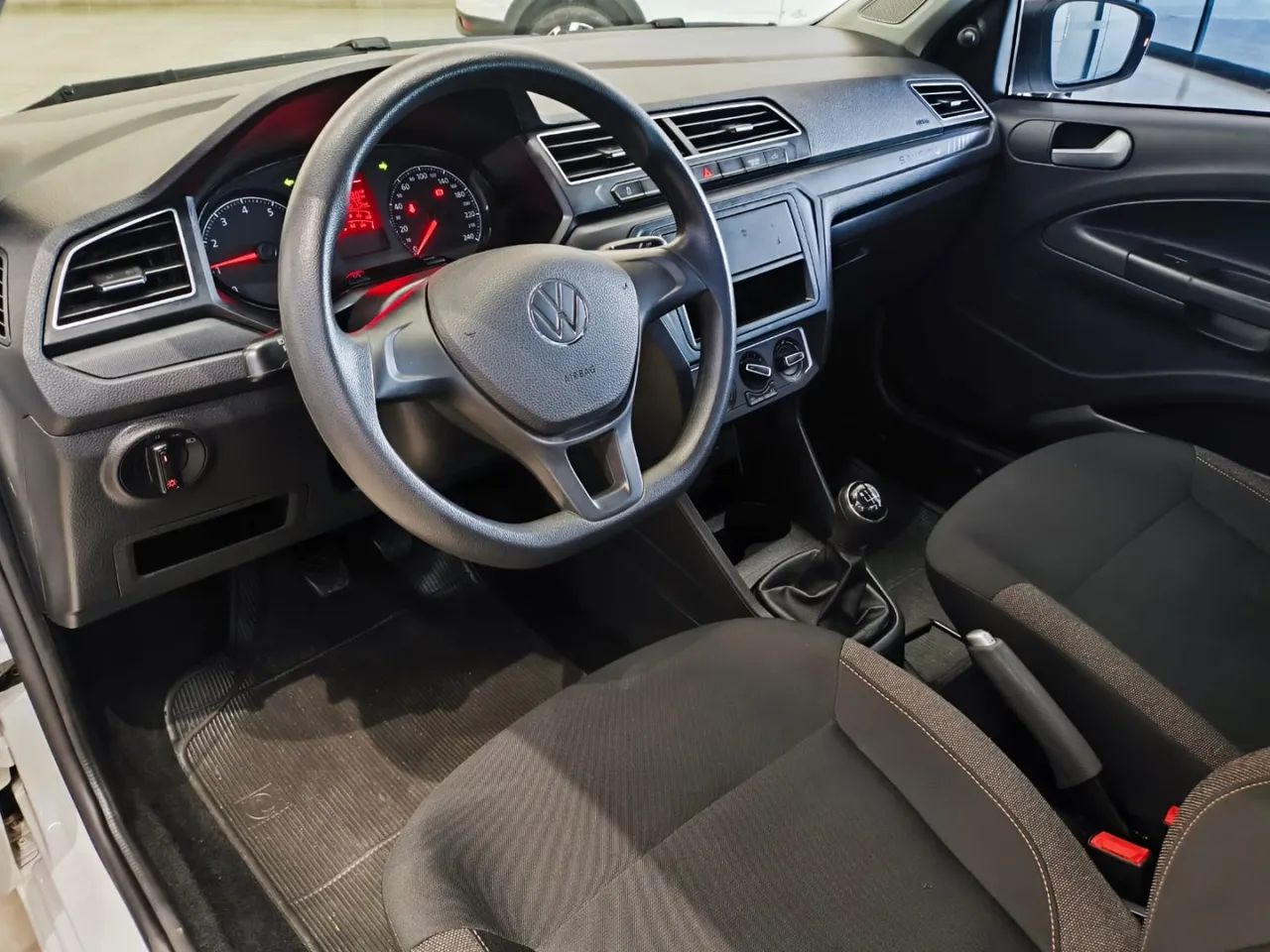 Volkswagen Saveiro Robust 1.6 Total Flex 16V 2024 - Foto 3