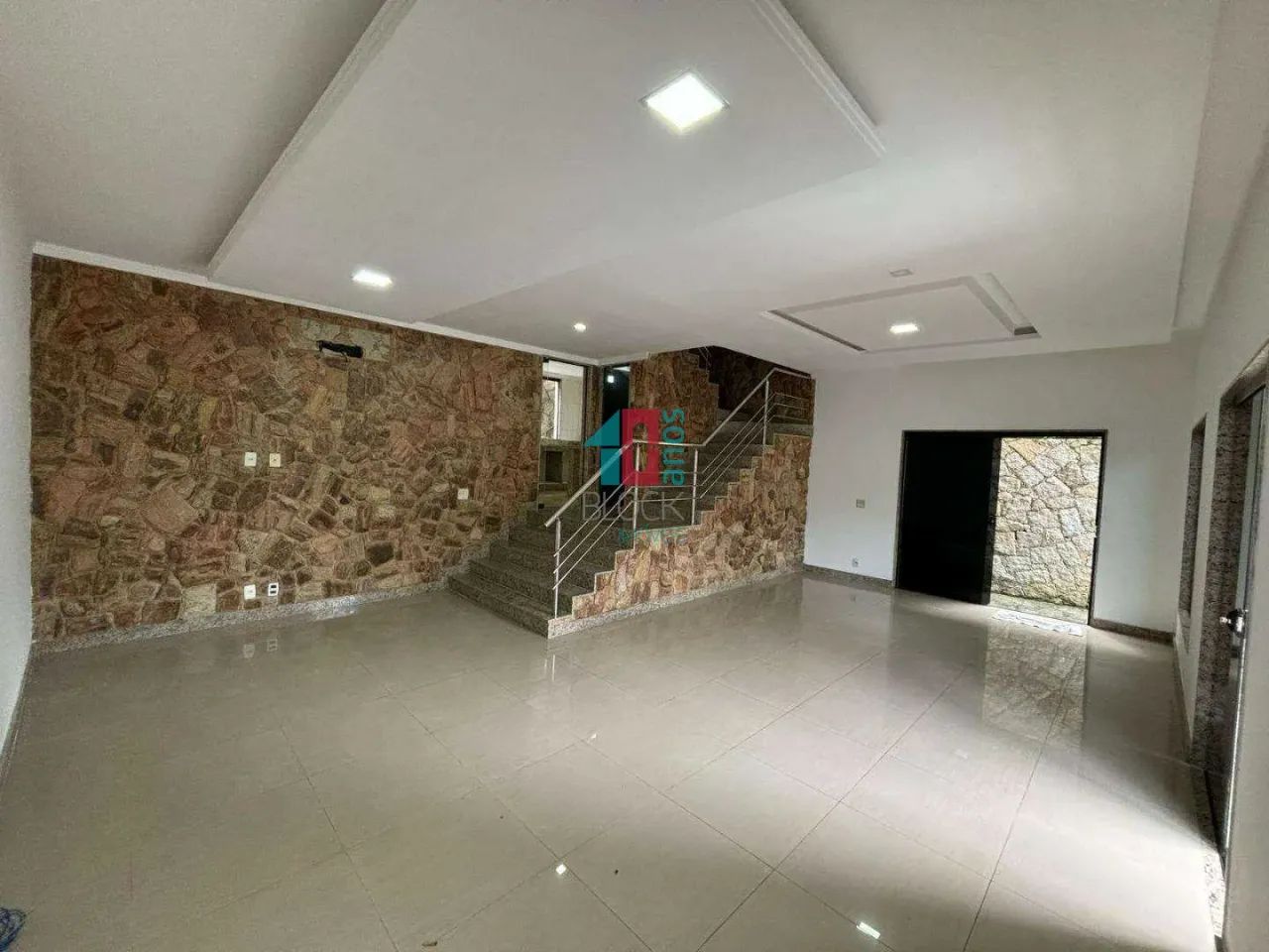 Recreio dos Bandeirantes | Casa de Condomínio 3 quartos, sendo 3 suites 2