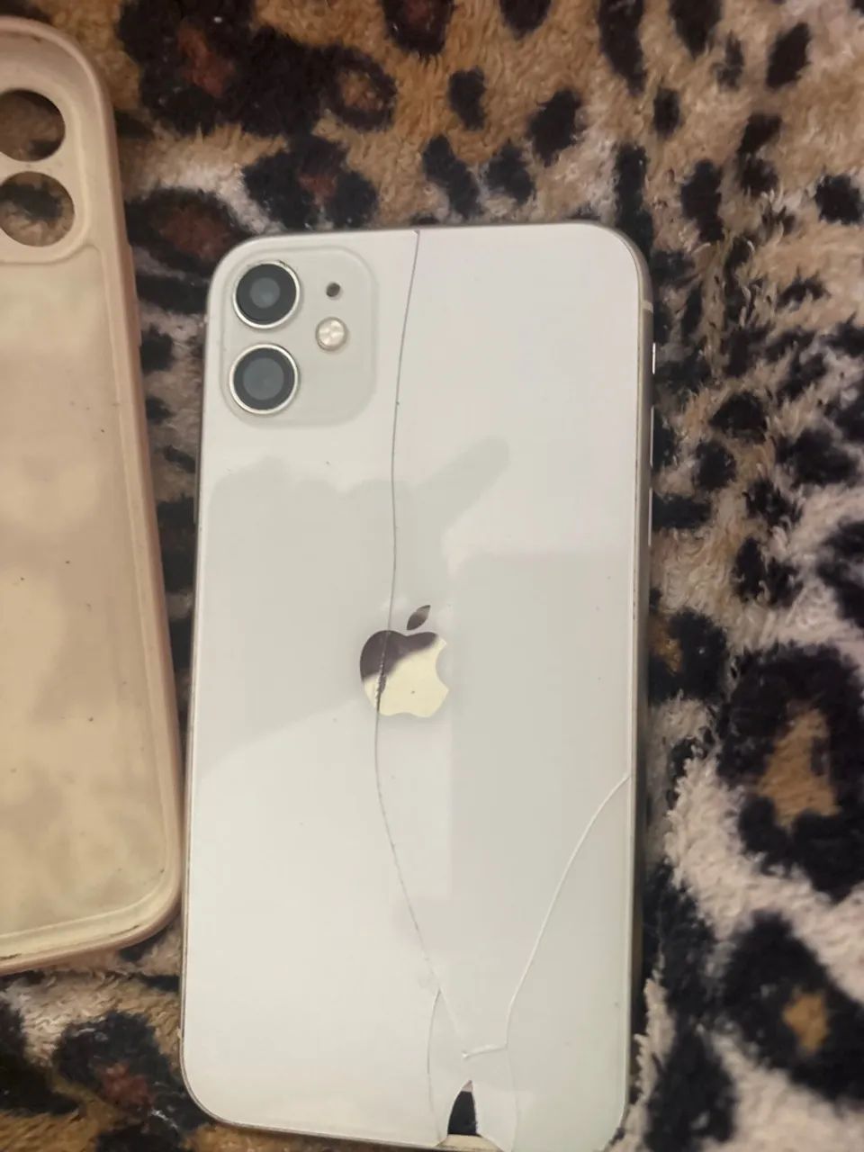 VENDO IPHONE 11 - 128GB - Foto 3