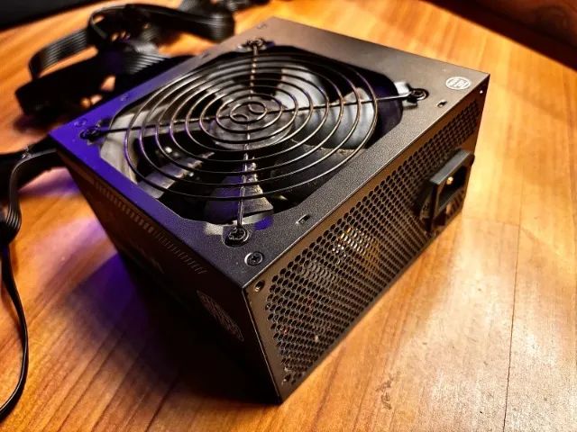 Fonte Cooler Master MWE V2 750W Plus bronze - Foto 4