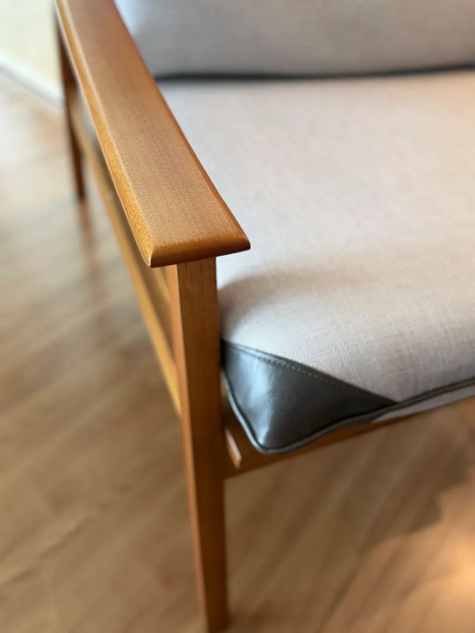 Poltronas para sala de aproximação  - Foto 5