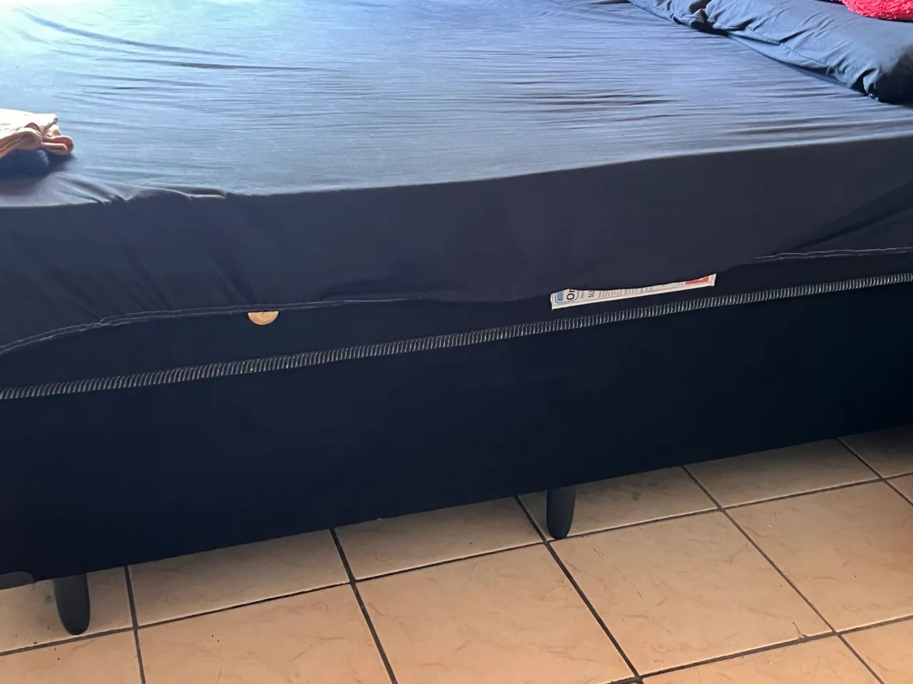 Cama box
