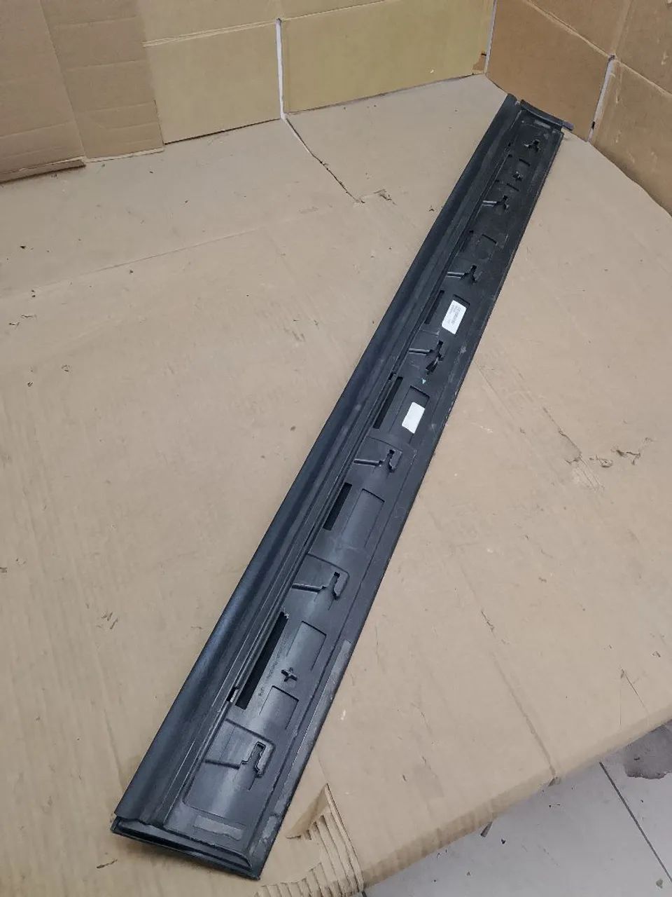 Friso da Porta Dianteira/Traseira LD Porsche Cayenne (geração 9Y0