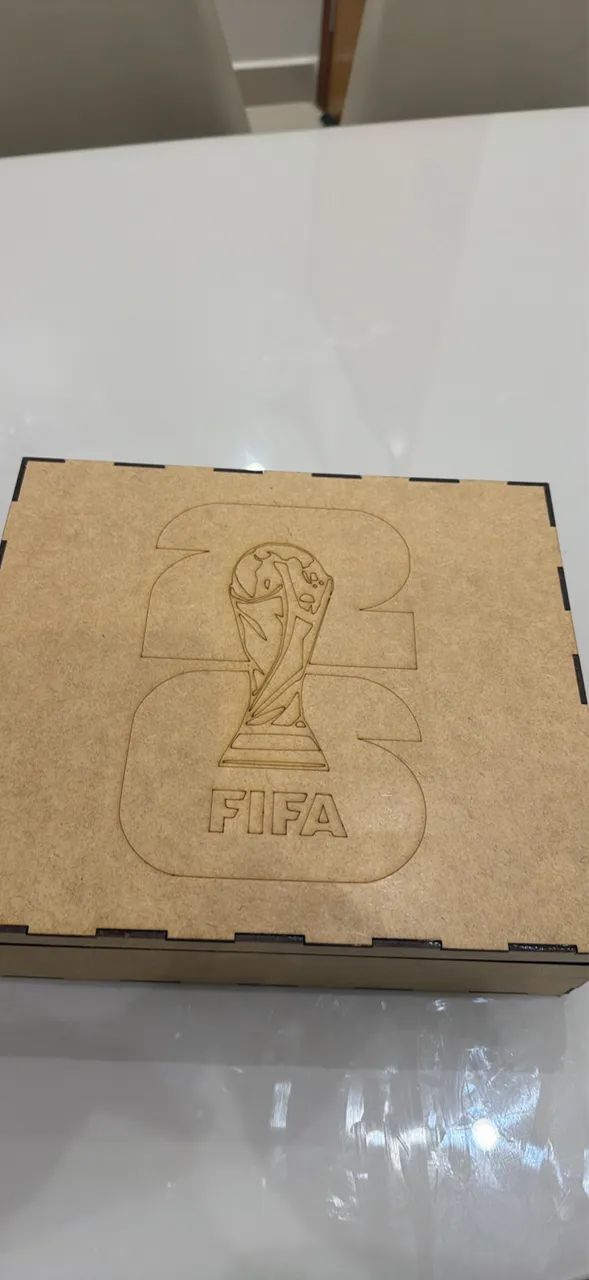 Vendo mais de 1000 figurinhas copa - Foto 2