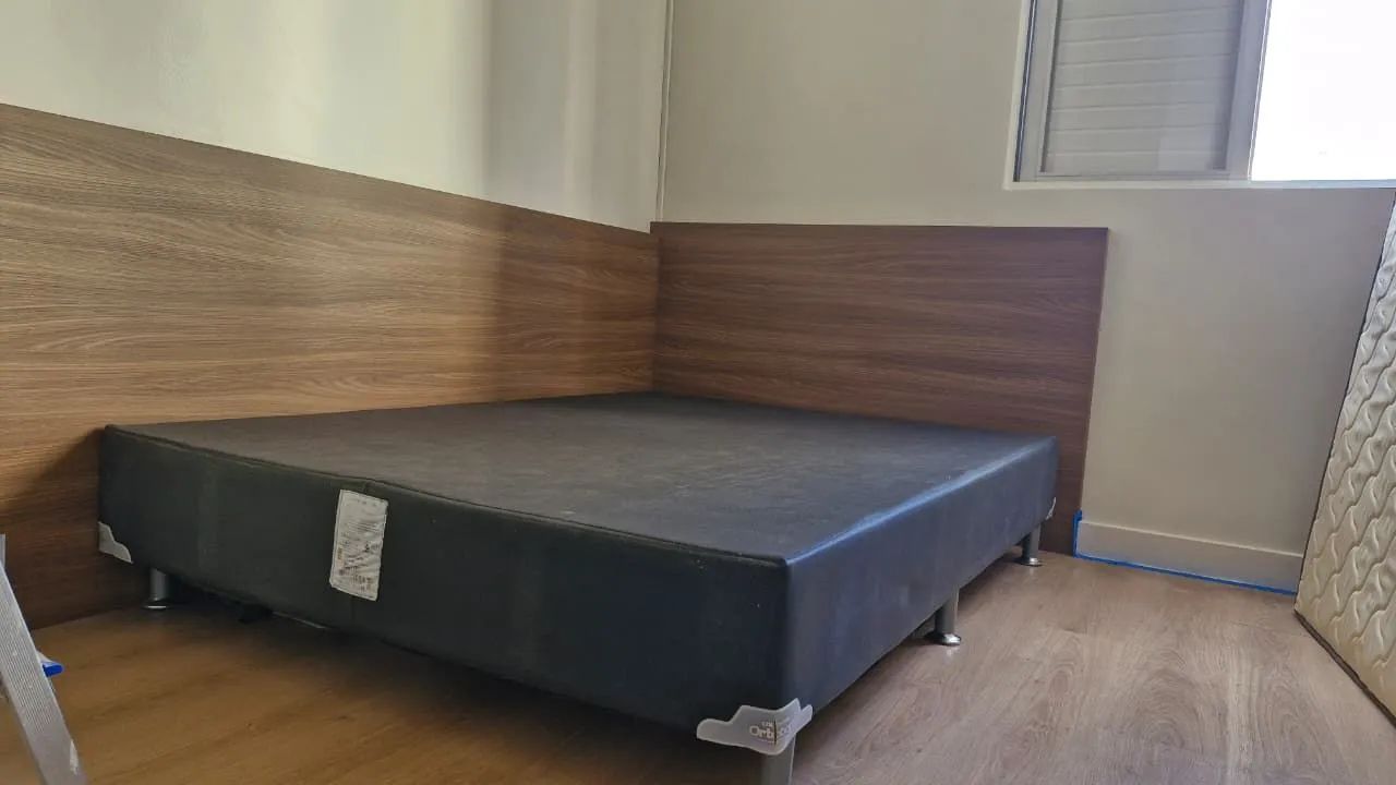 Vendo Box casal sem colchão  - Foto 2
