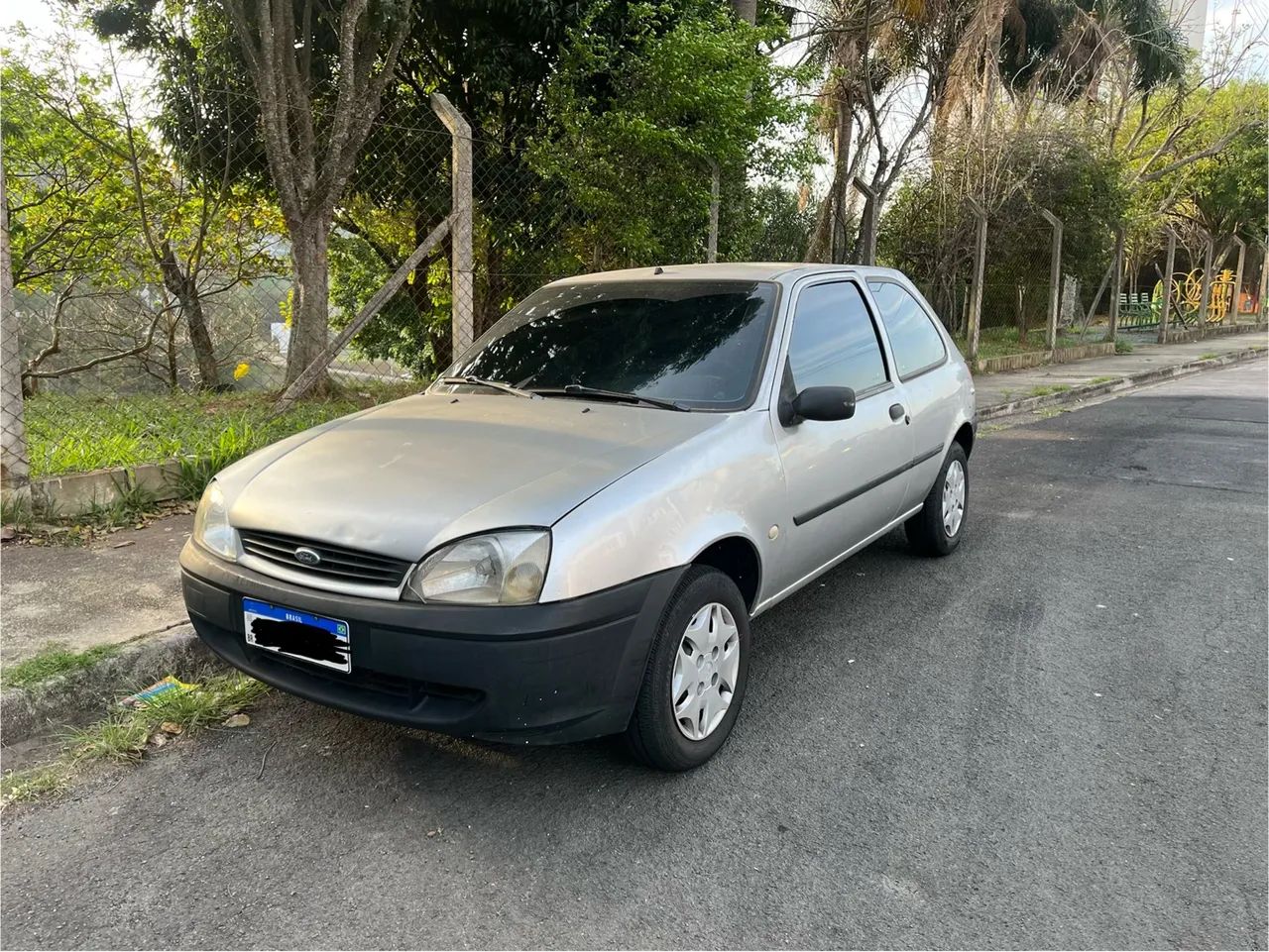Ford Fiesta GL 1.0 3P 2002