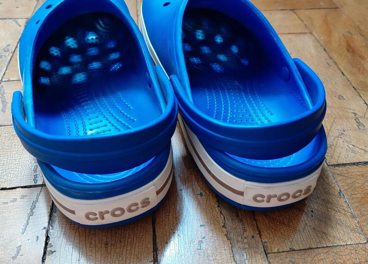 Crocs Clog Crocband Azul - Foto 2