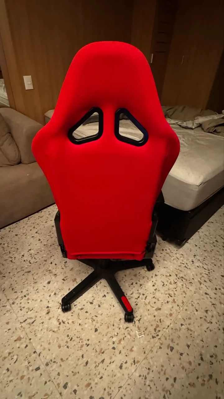 Cadeira Gamer Vermelha de Tecido DX Racer - Foto 3