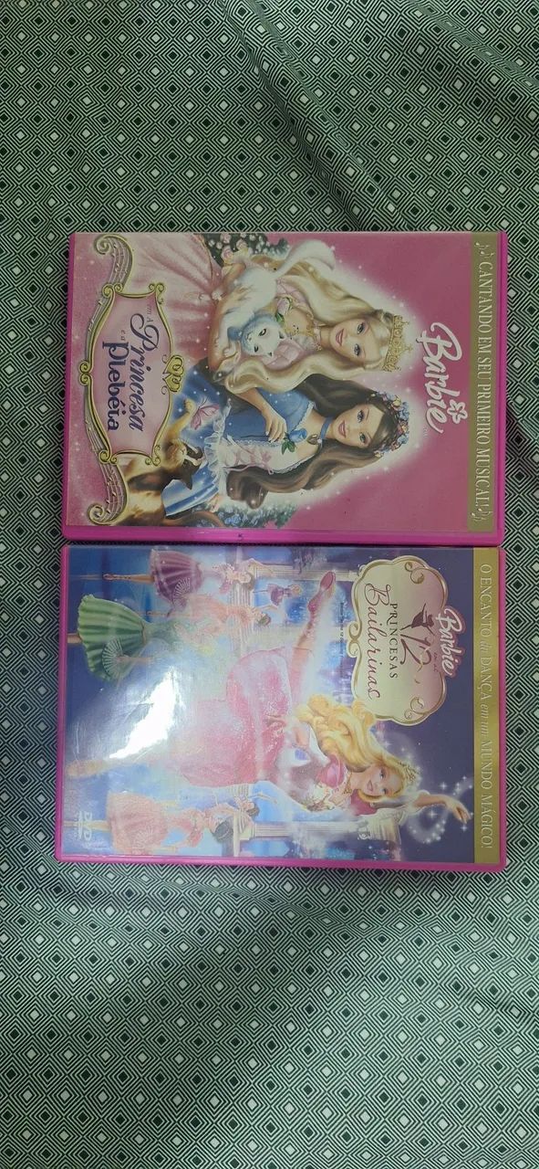 DVDs Barbie Princesa&Plebeia e 12 Princesas Bailarinas