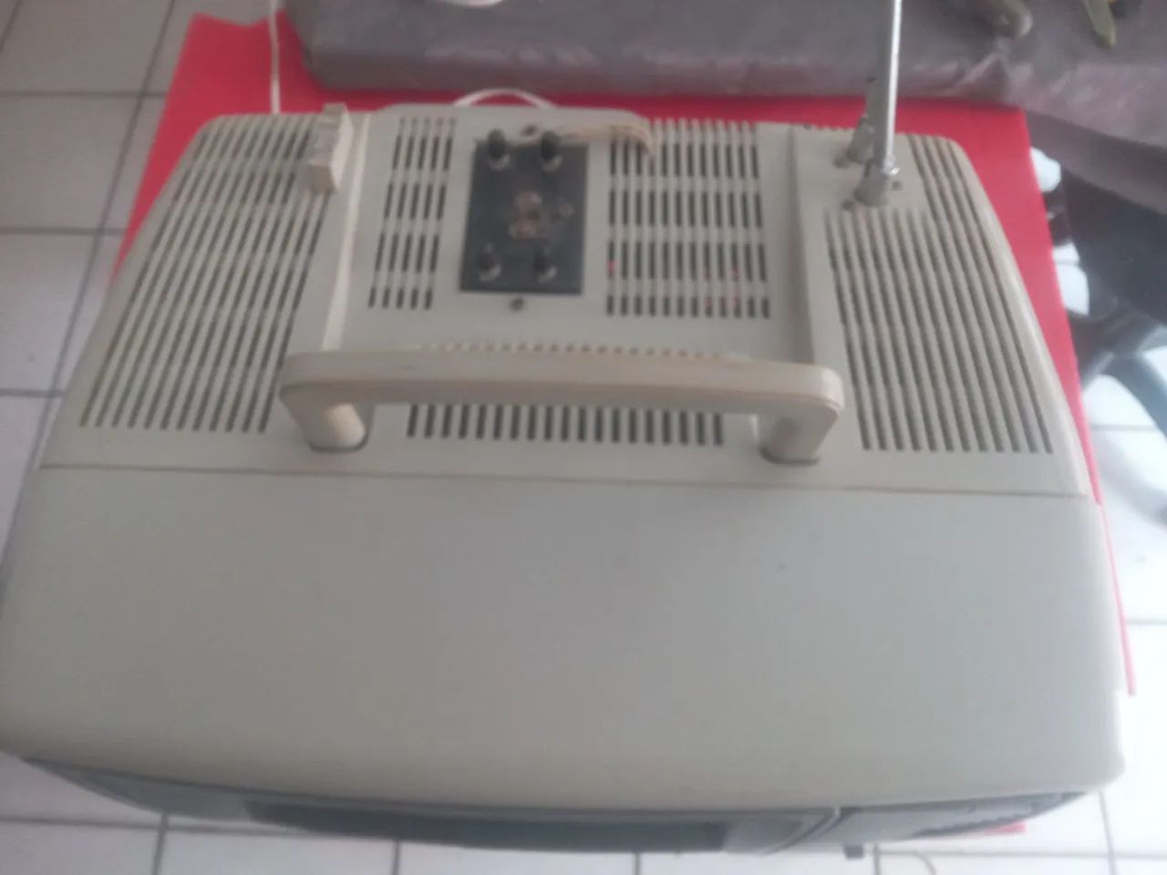 TV SEMP 1980.defeito.ver descrição completa - Foto 3