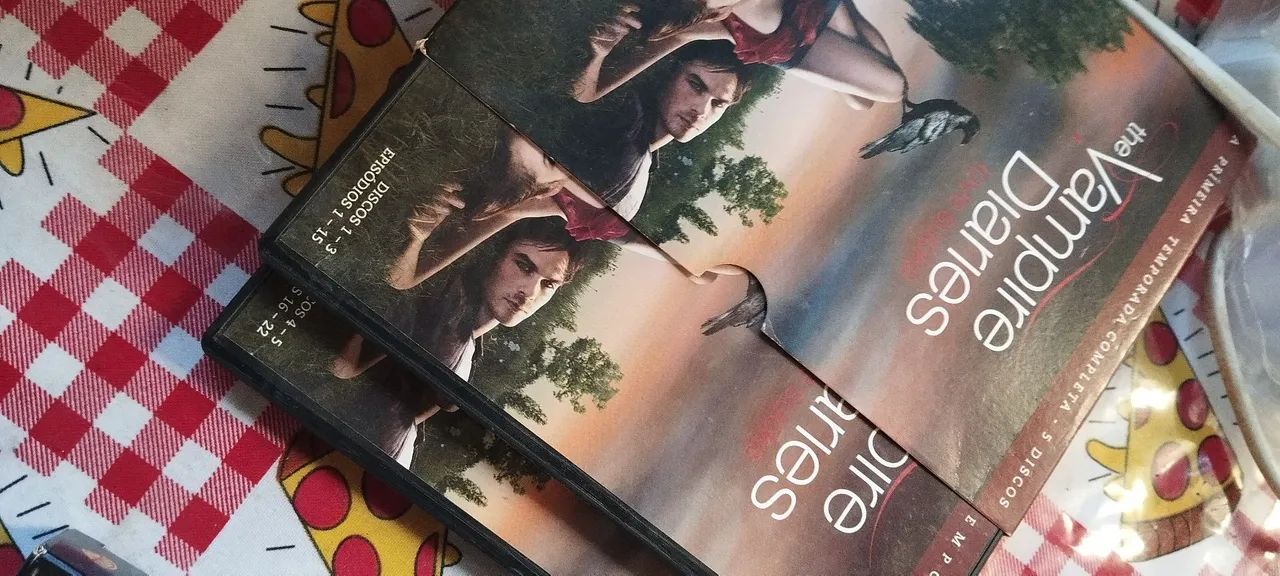 Dvds THE VAMPIRES DIARIES ORIGINAIS !! - Foto 3