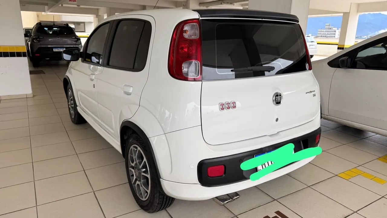 Fiat Uno Sporting 1.4 EVO Fire Flex 8V 4P 2012 - Foto 4
