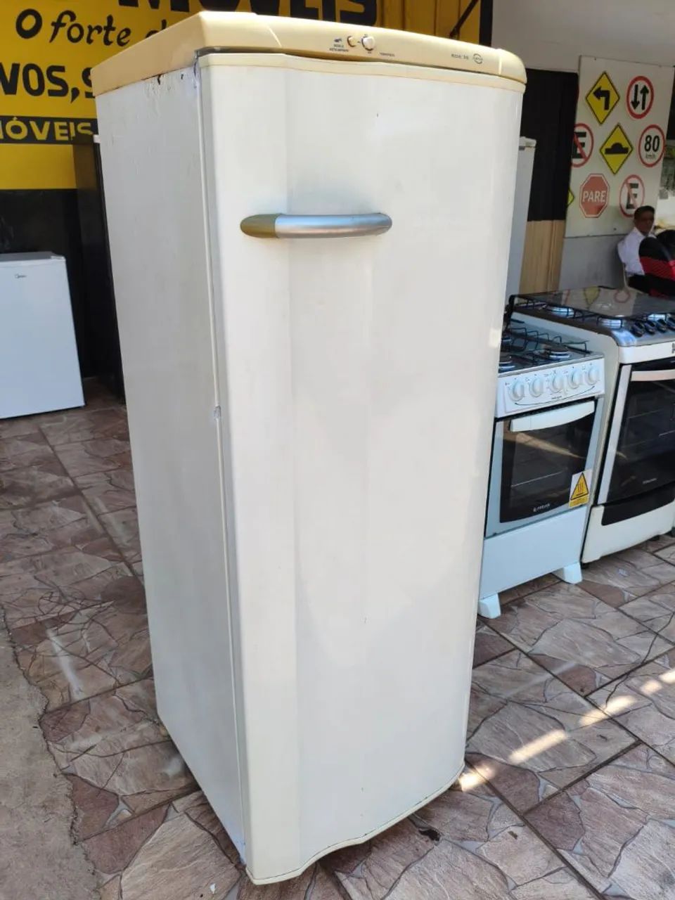Geladeira Electrolux degelo 260L - Foto 3