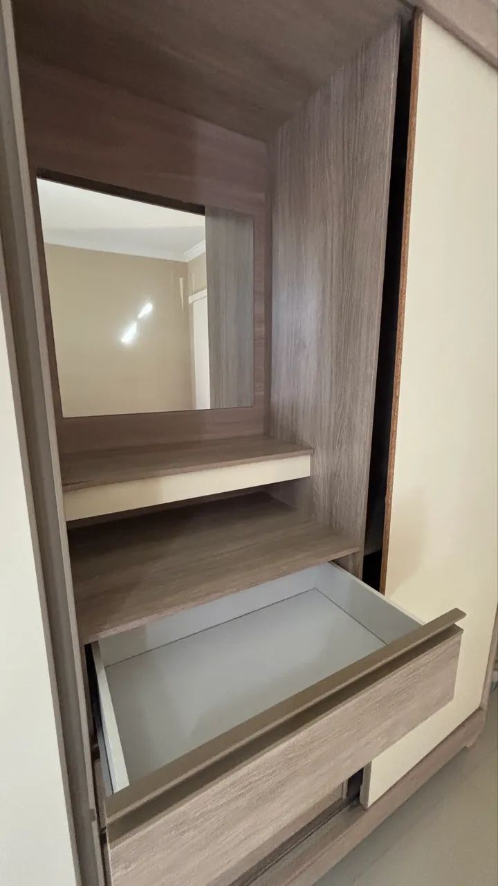 VENDO guarda roupas em Ilhéus - Foto 3