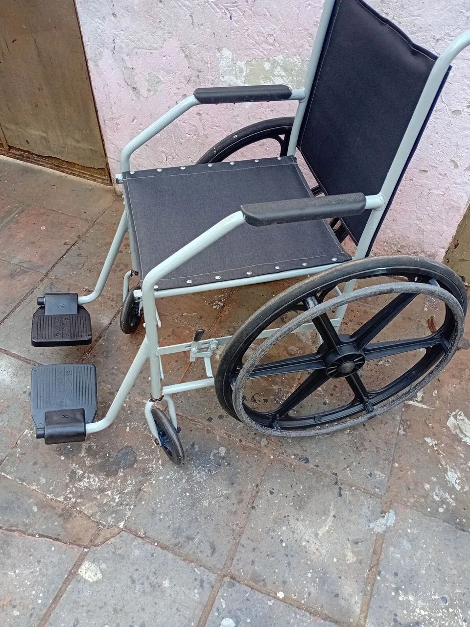 Cadeira de rodas  - Foto 5