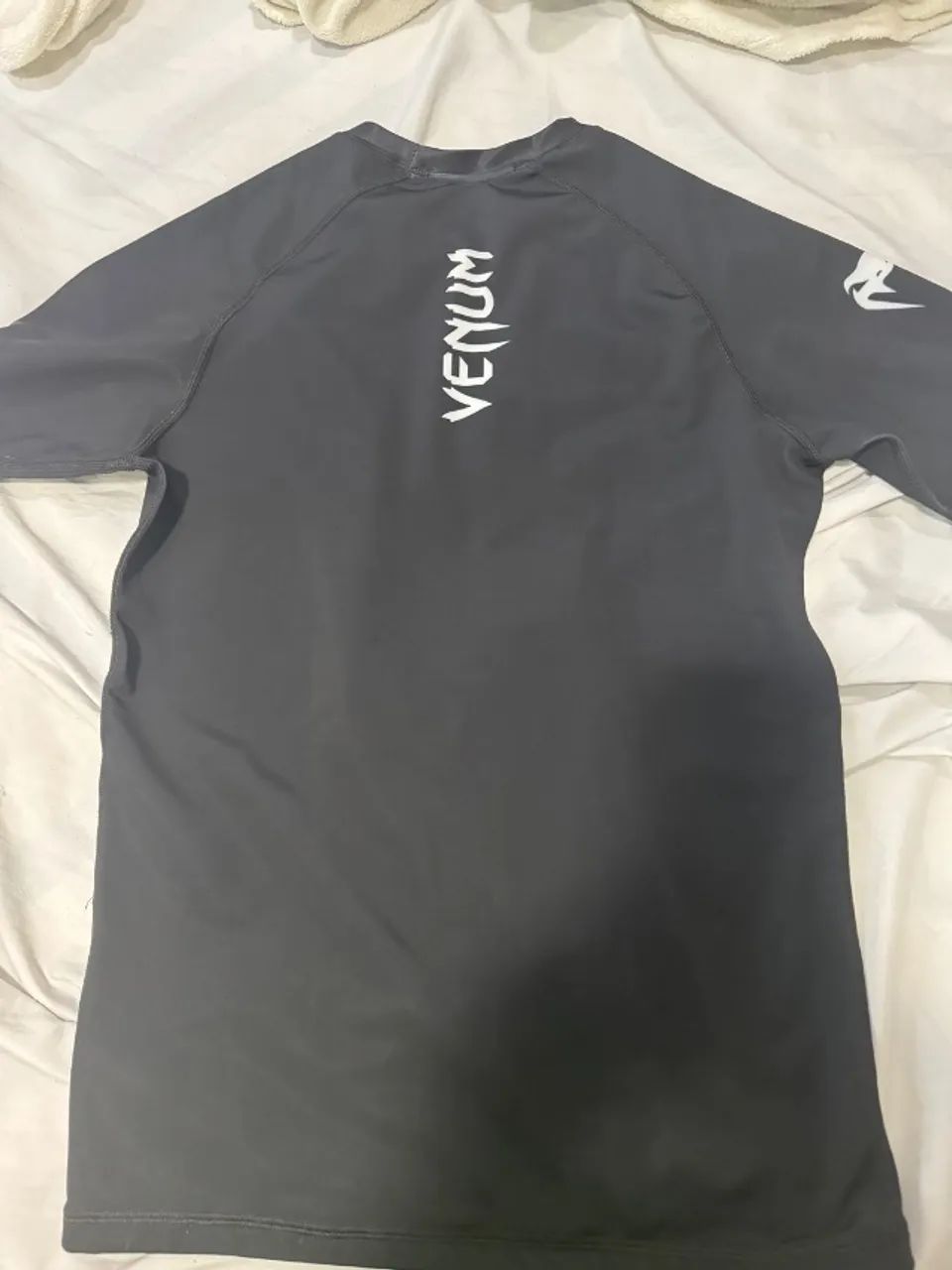 Camiseta Compressão VENUM TAM. G - Foto 3