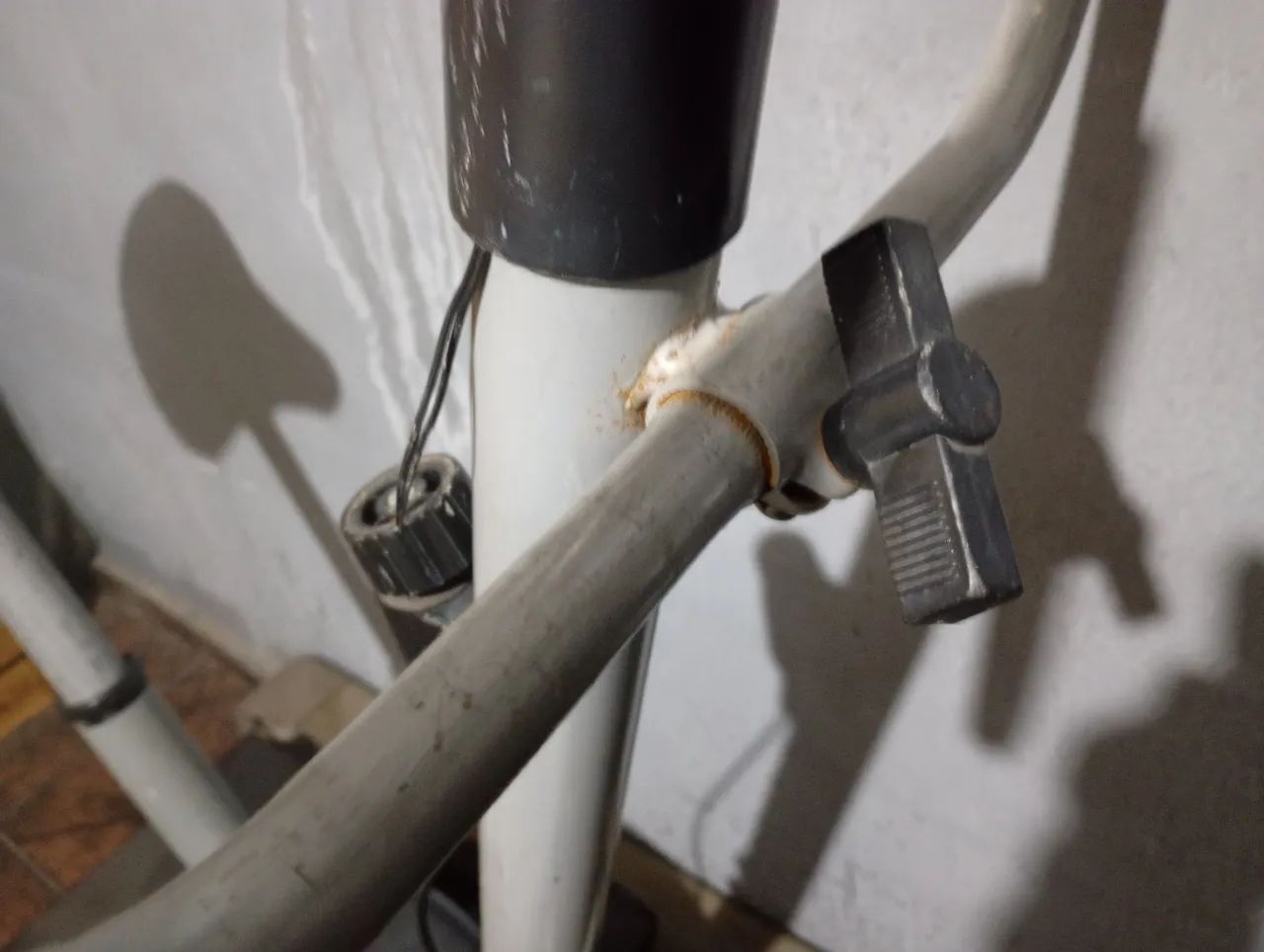 Ergométrica bicicleta kikos - Foto 4