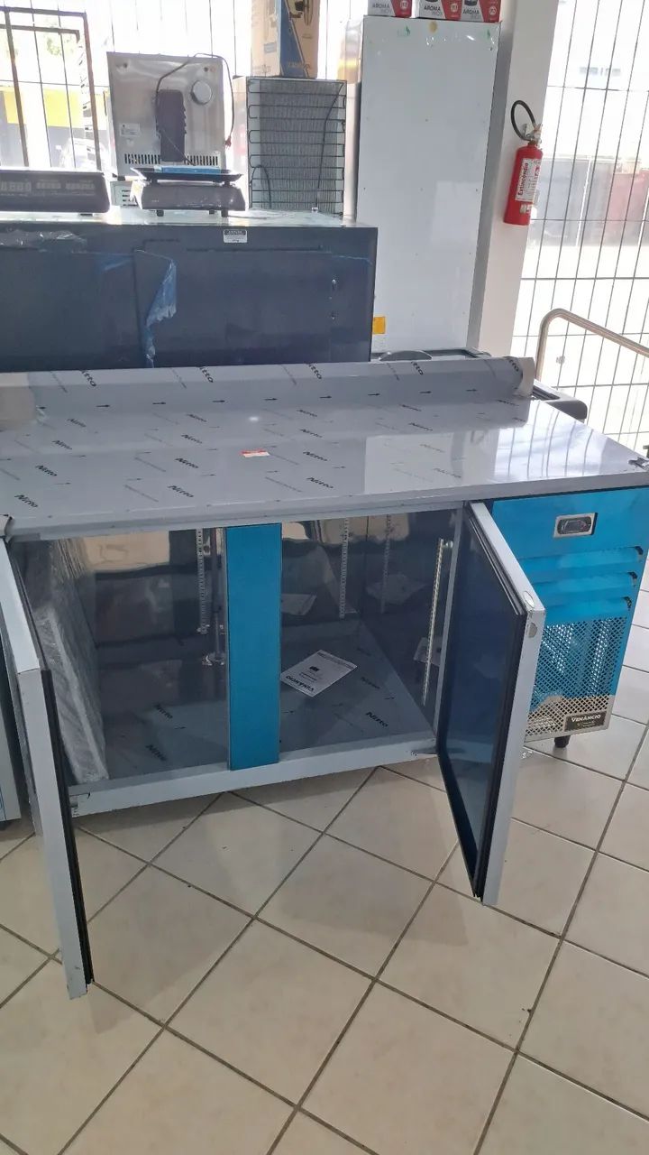 Ac balcão refrigerado 1.50mt Venâncio total inox 