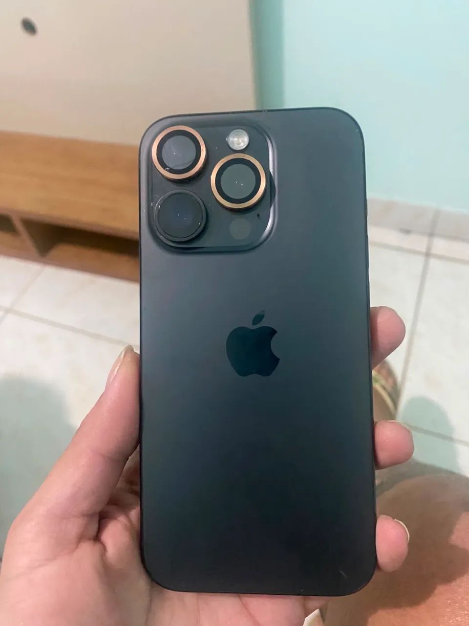 iPhone 15 Pro 128GB ? 84% Bateria