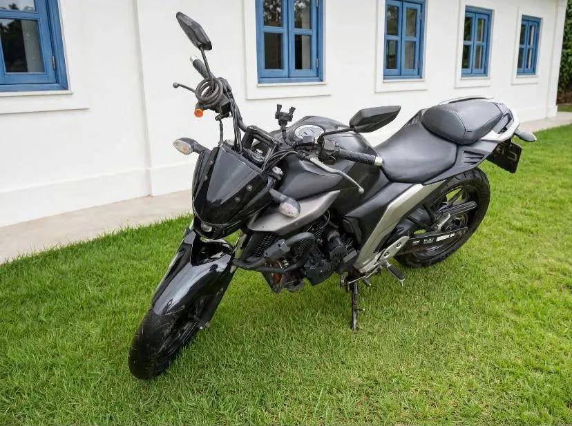 Fazer 250 Yamaha  - Foto 2