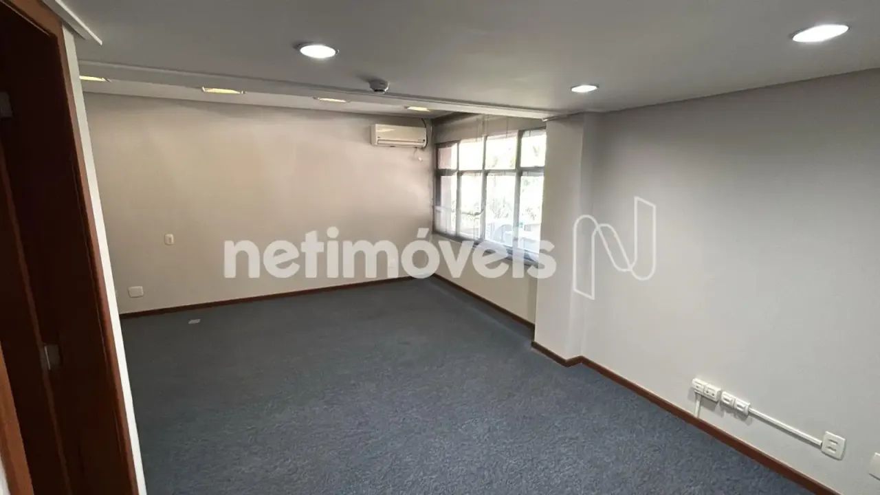 Excelente oportunidade para quem busca espaço e funcionalidade em um só lugar! - Foto 5
