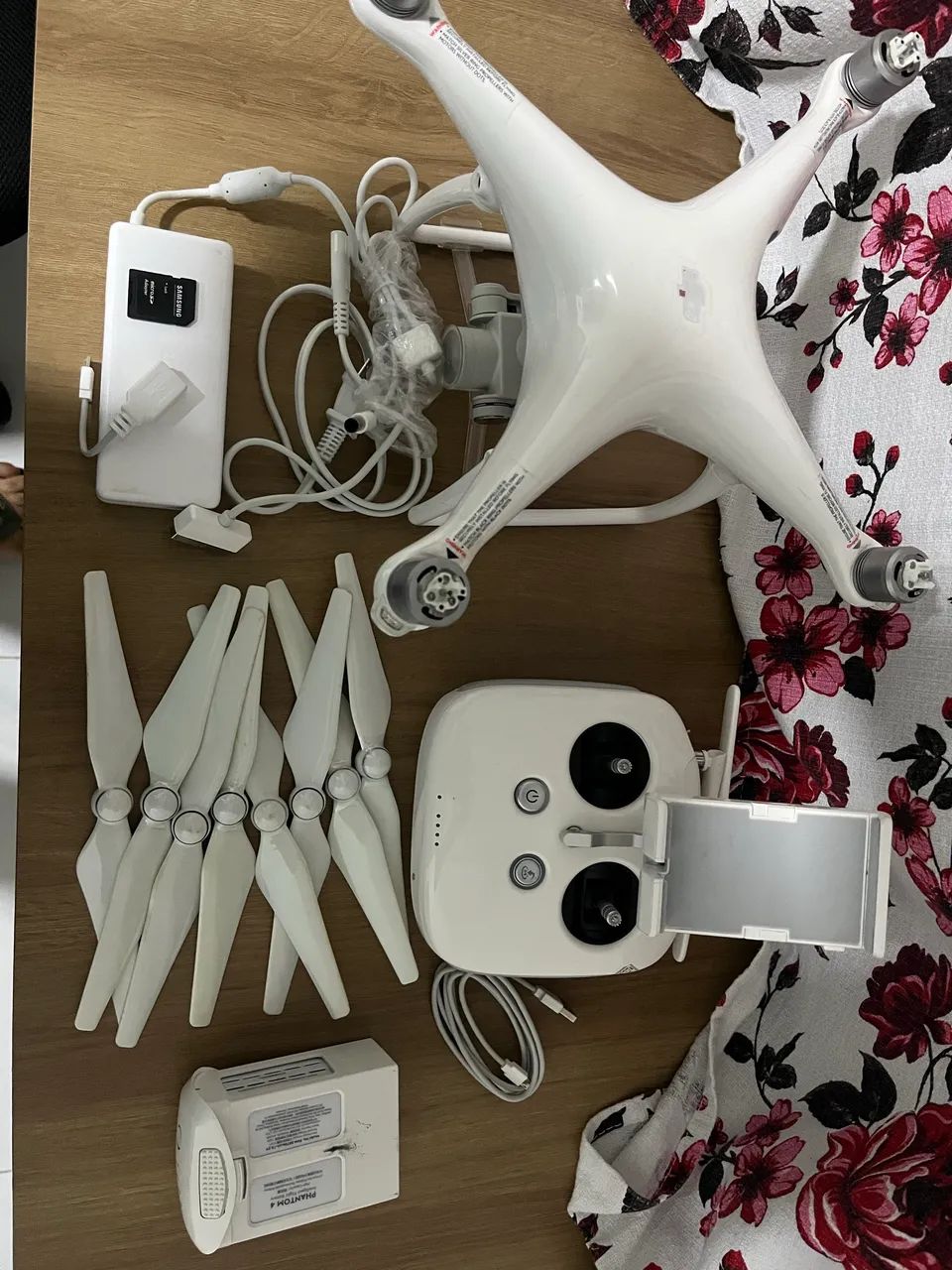 DRONE PHANTOM 4  - Foto 3