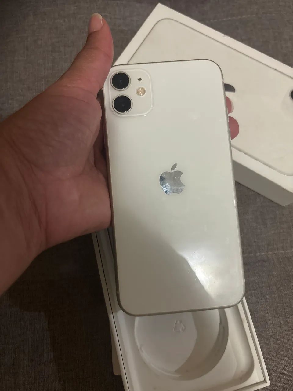 iPhone 11 Branco 64GB Original | Com Caixa | Conservado - Foto 2