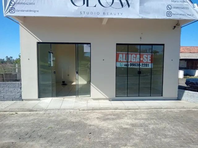 Sala Comercial para Alugar com 42 m², Estacionamento e Excelente Localização