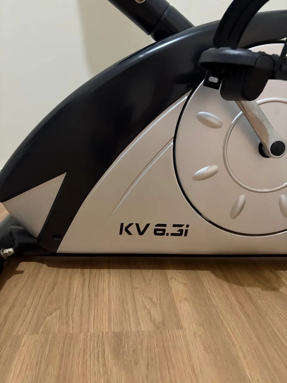 Bicicleta Ergométrica Kikos KV6.3I Magnética - Foto 3