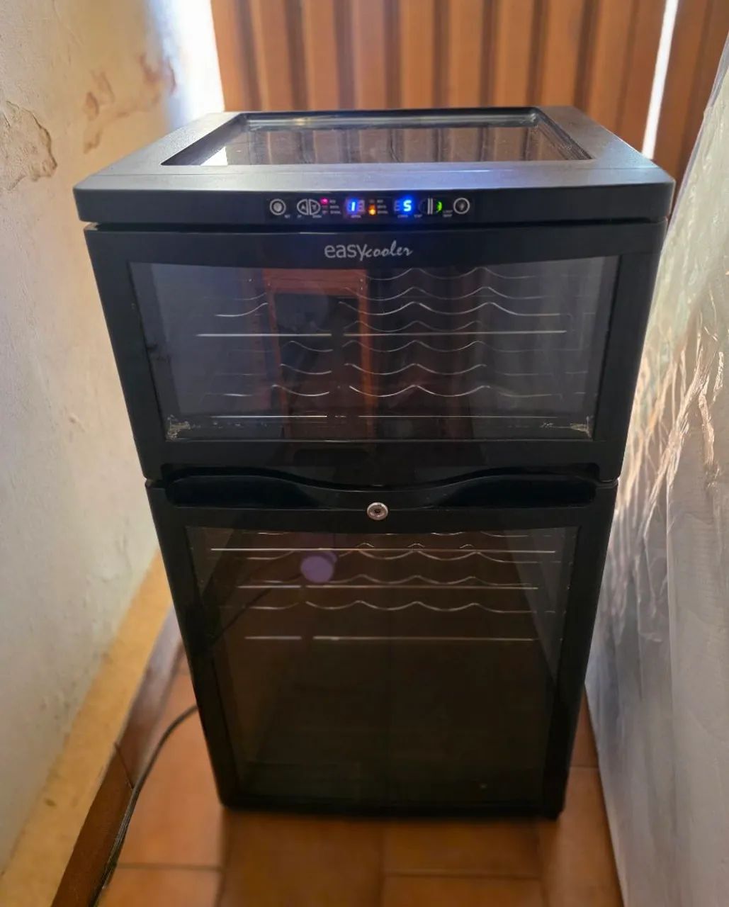 ADEGA CLIMATIZADA EASY COOLER 25 GARRAFAS/DE COMPRESSOR  - Foto 5