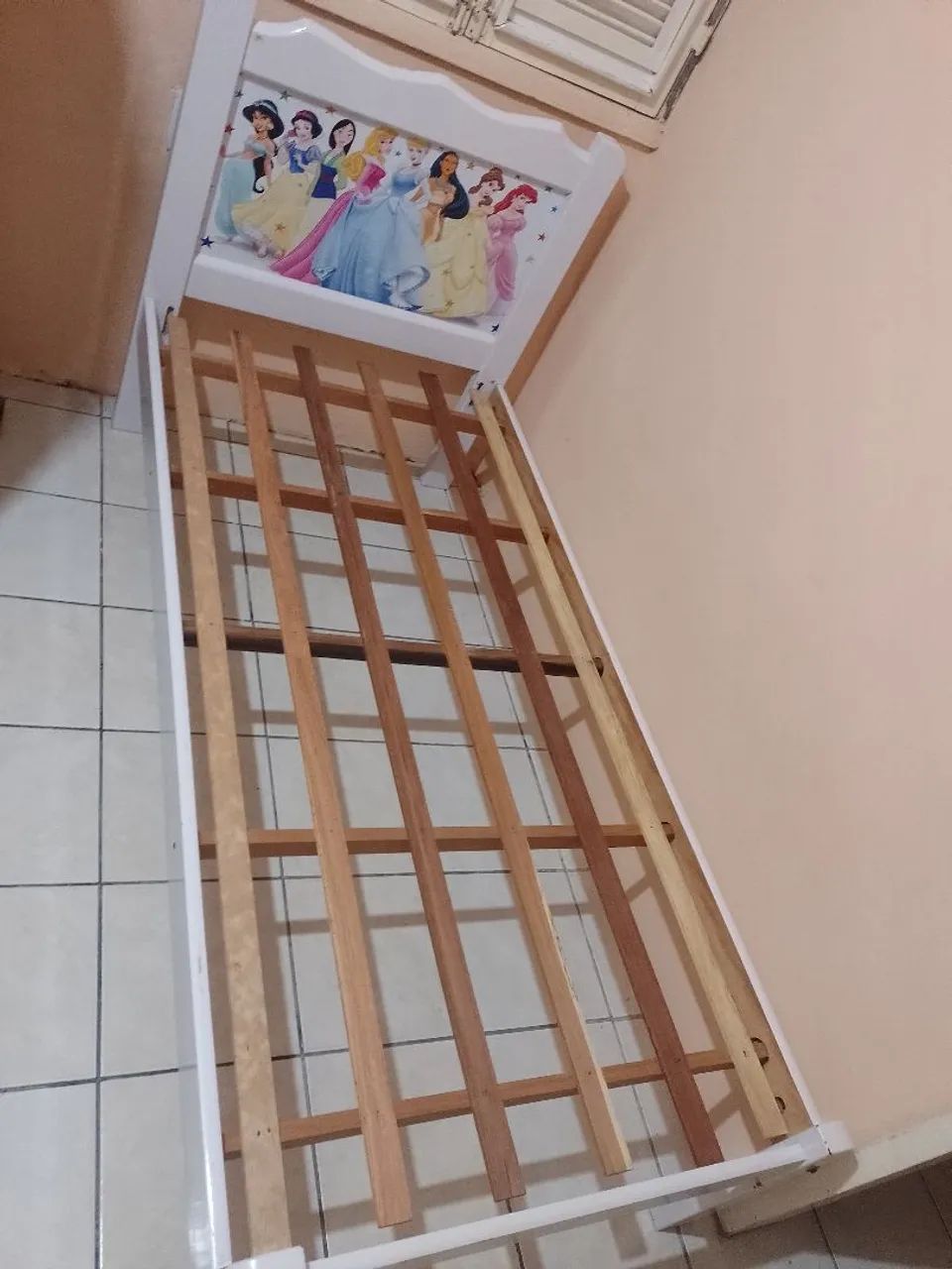 Cama infantil MDF tema princesas Disney  - Foto 2