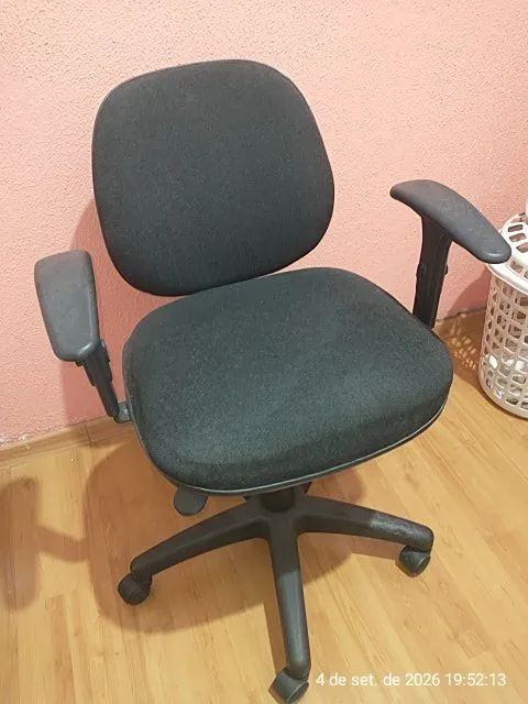 Cadeia giratória escritório 