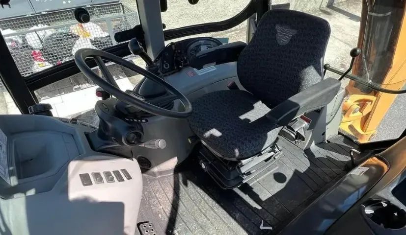 CASE 580N 2018  - Foto 4