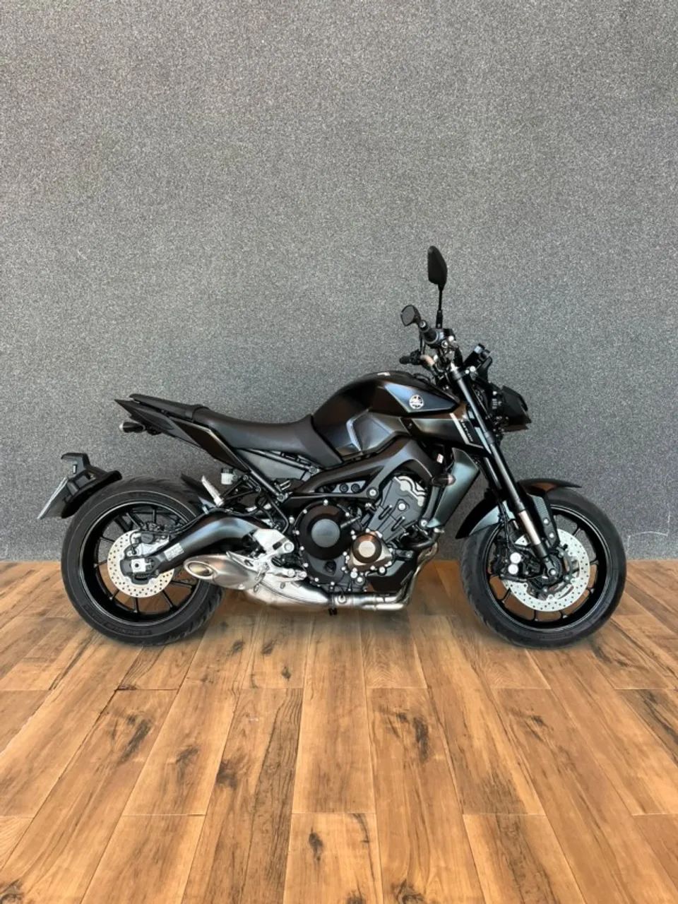 YAMAHA MT 09 - Foto 2