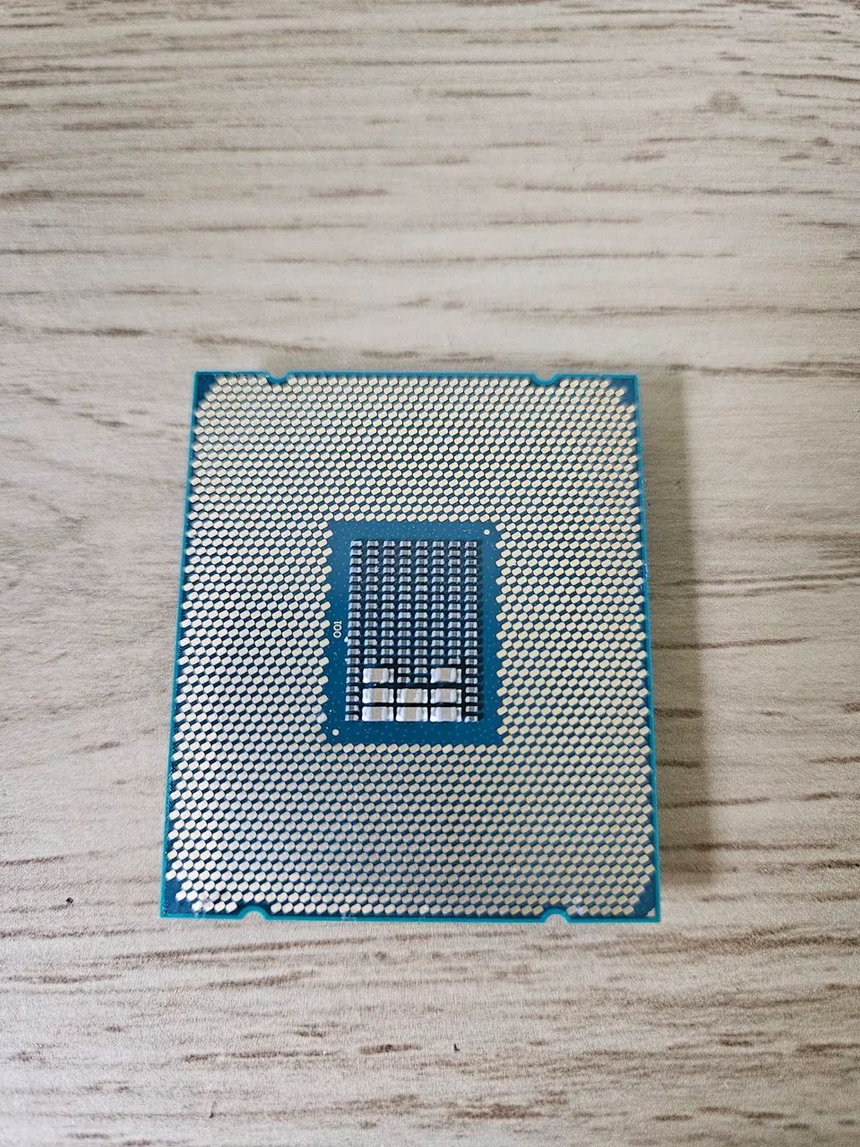Processador Intel Xeon E5-2640 v4 - Foto 2