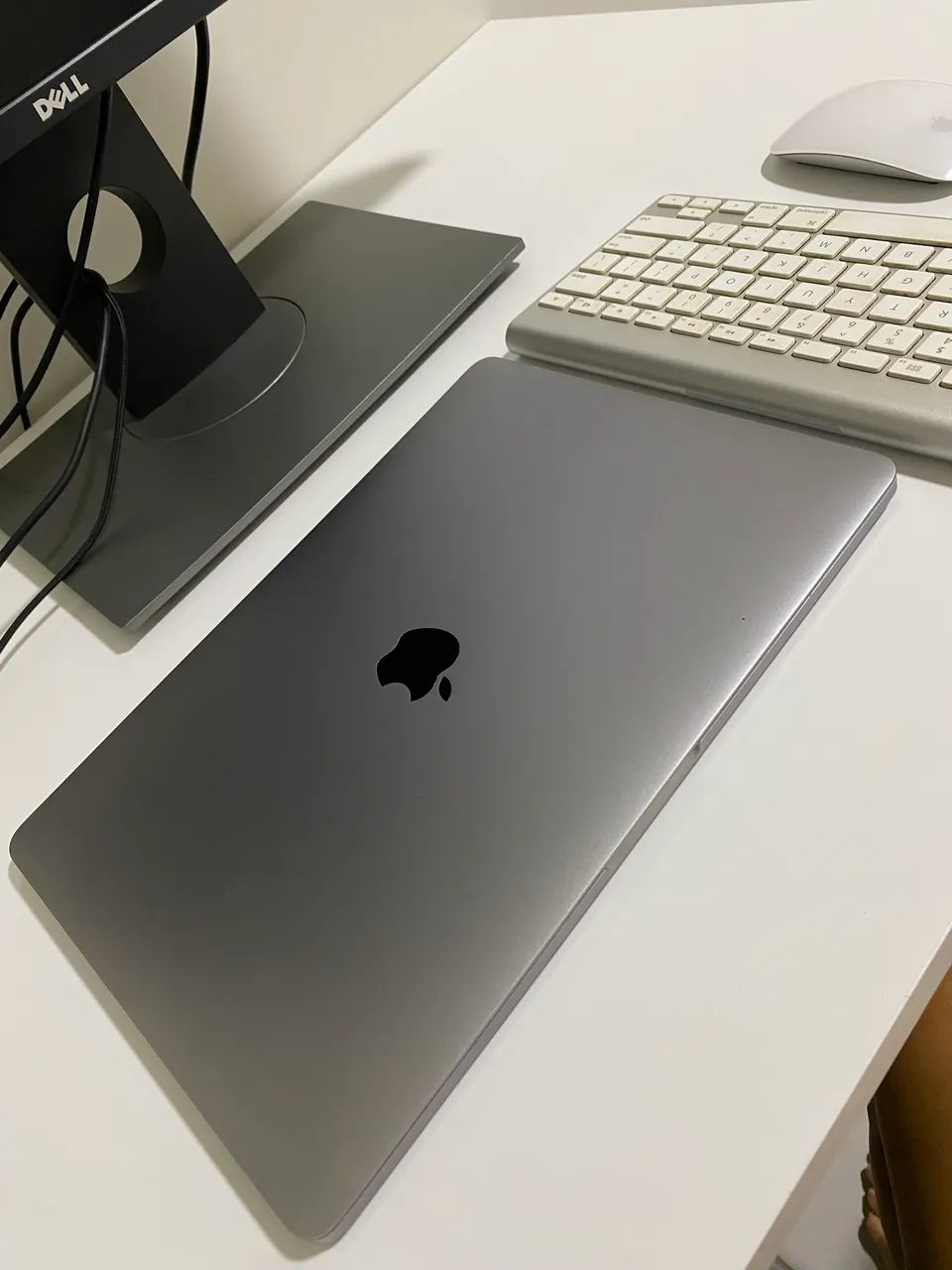 MacBook Pro 2018 1tb - Tela não funciona