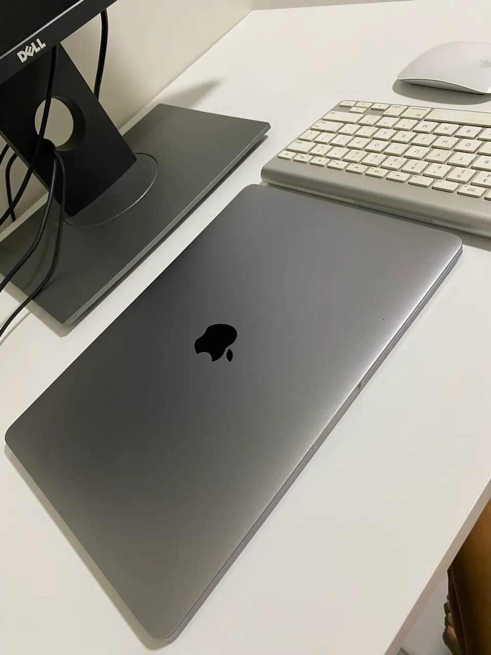 MacBook Pro 13