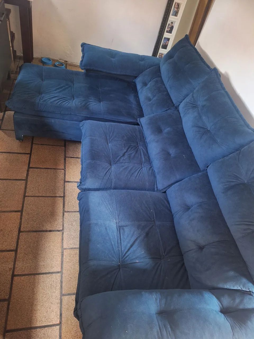 Vendo sofá retrátil 3 lugares  - Foto 2