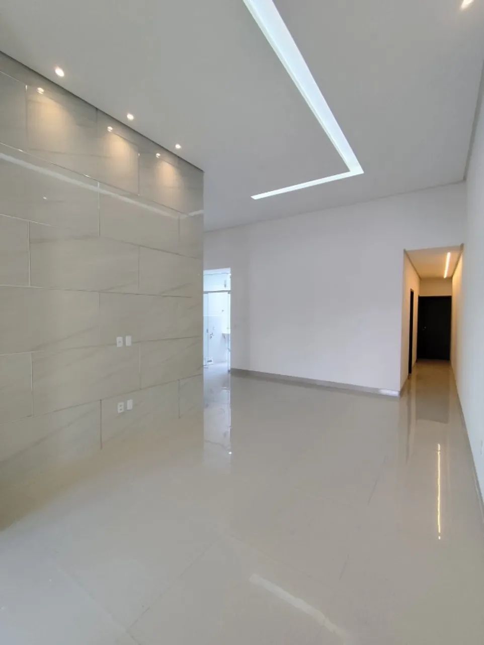 CASA DE ALTO PADRÃO COM PISCINA E HIDROMASSAGEM | PRONTA PARA MORAR | 3 QUARTOS - Foto 5