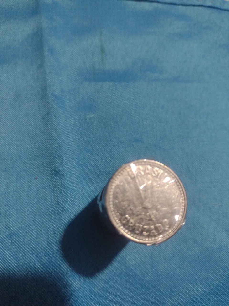 26 moedas antigas de 1 cruzado do ano 1987 e 1988.