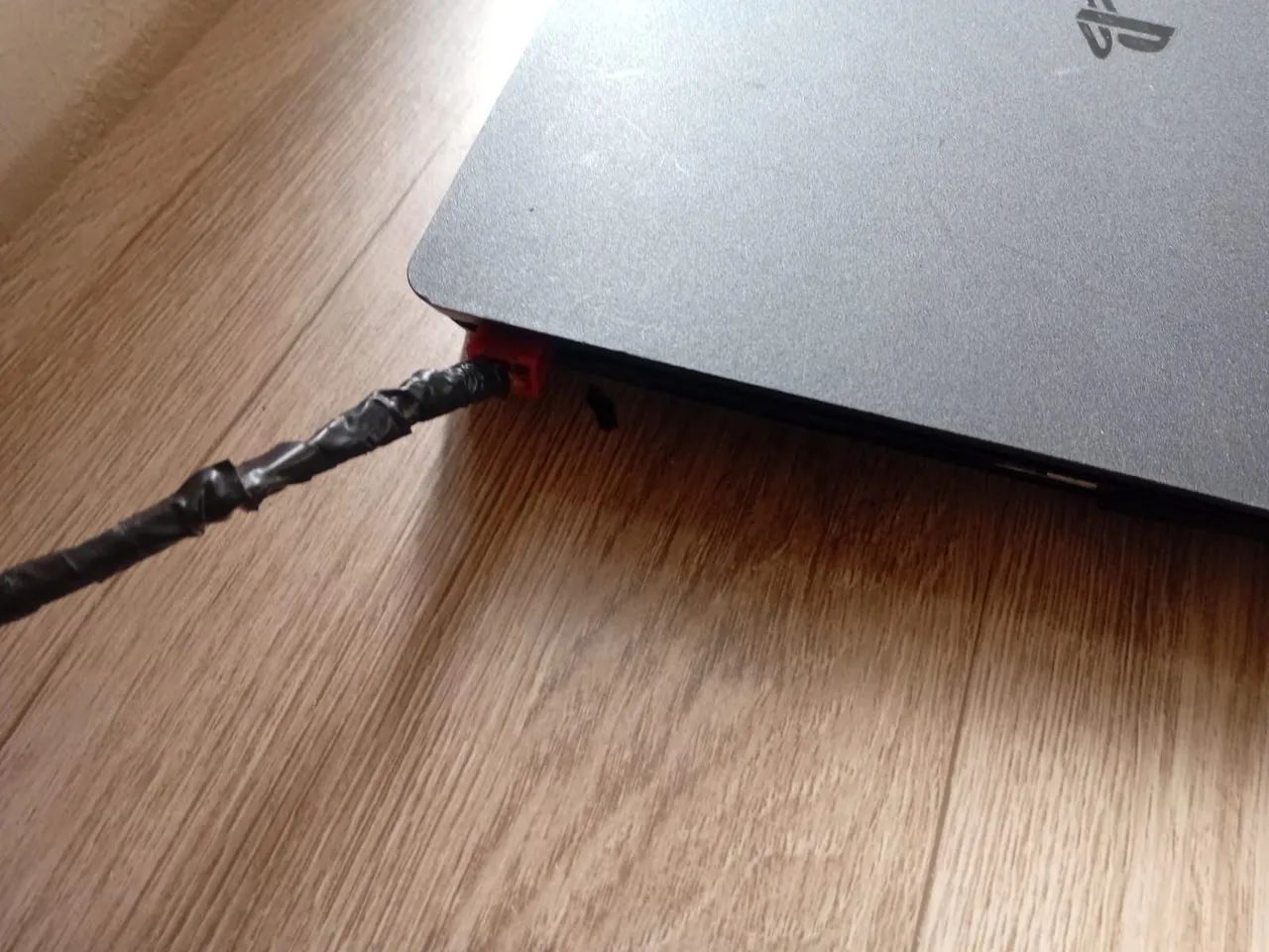 Vendo PlayStation 4 com defeito  - Foto 3