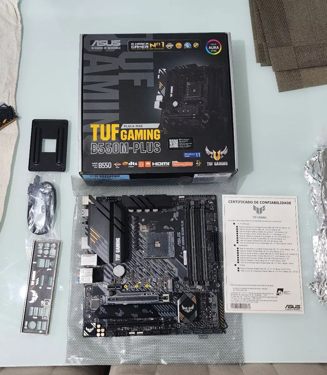 Placa mãe TUF Gaming B550M-Plus - Foto 2