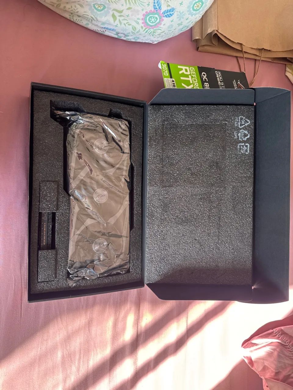 Placa de vídeo Asus Rog Strix RTX 3070 OC - Foto 3