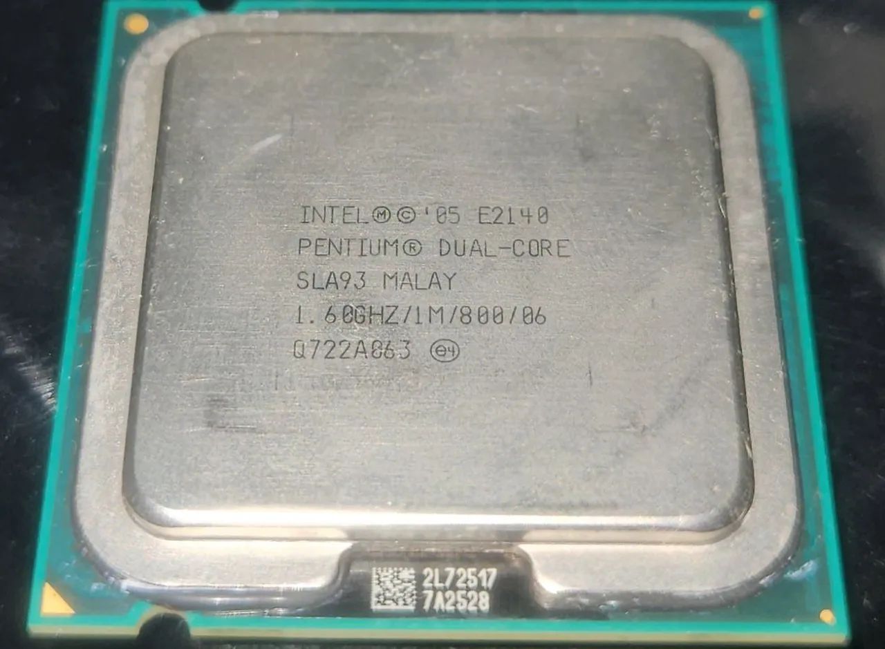 Intel Pentium Dual-Core E2140 SLA93