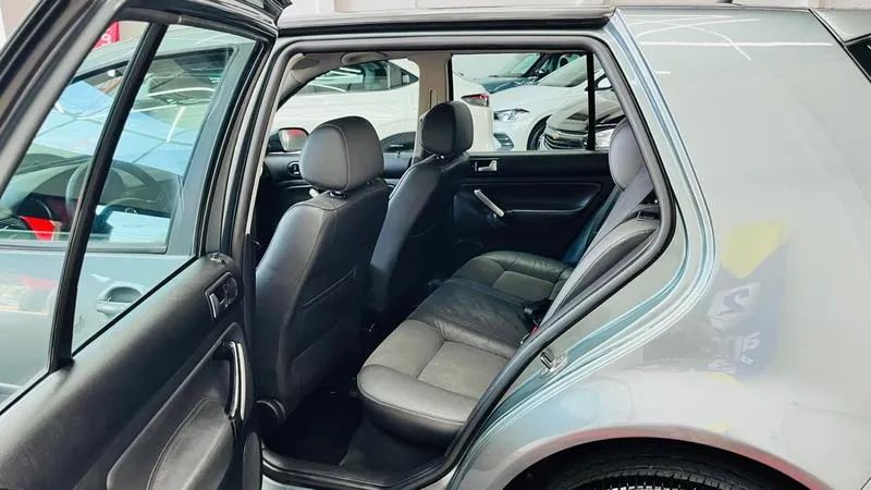 Volkswagen Golf Tech 1.6 MI Total Flex 8V 4P 2009 - Foto 5